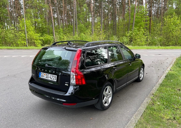 Volvo V50 cena 18900 przebieg: 156200, rok produkcji 2009 z Michałowo małe 254